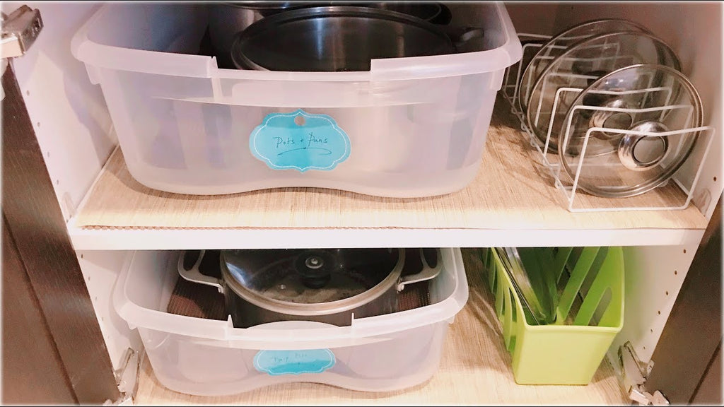 Hi everyone, today, I'll show you how I cleaned, declutter, purged, and organized my kitchen cabinets