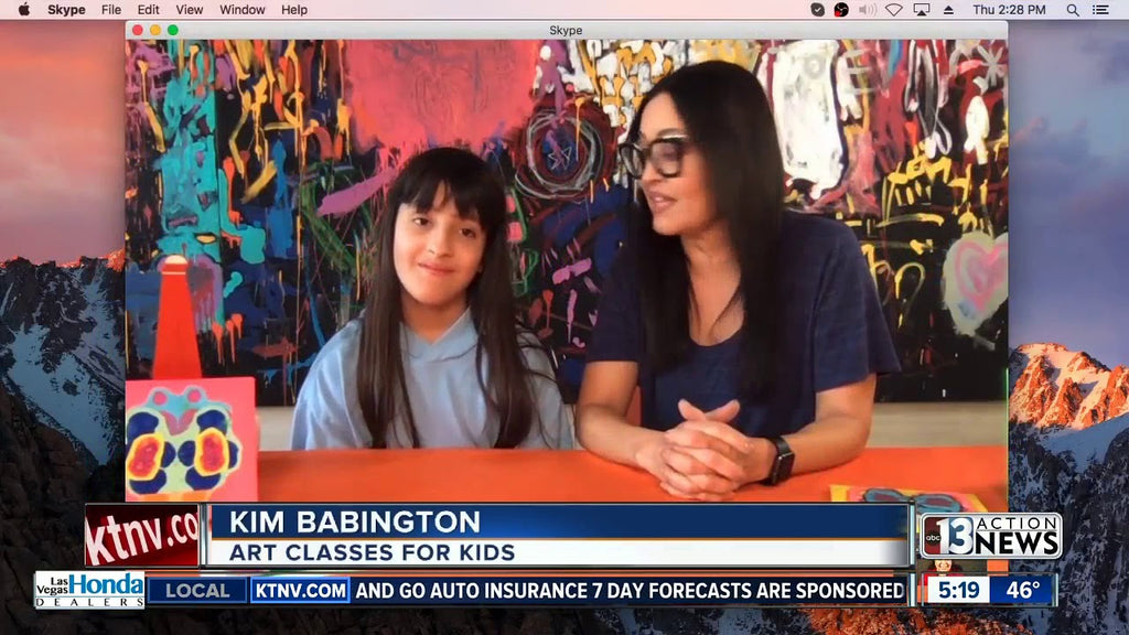 Kim Babington and her daughter are livestreaming art lessons every day at 4 p.m