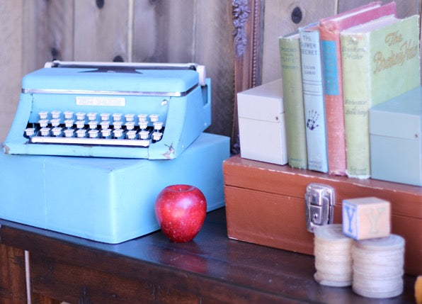 How to Save Money with Teacher Discounts!