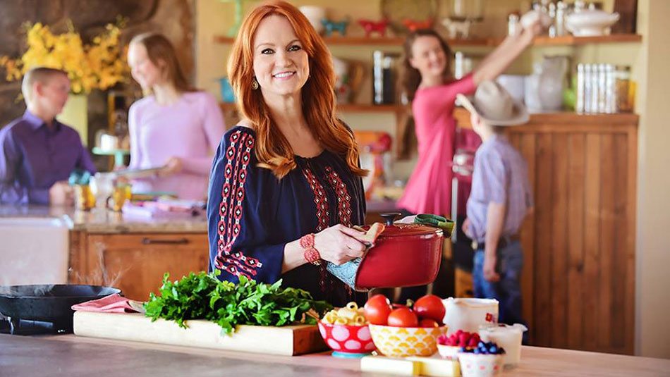 The 10 Fast Facts You Should Know About the Pioneer Woman