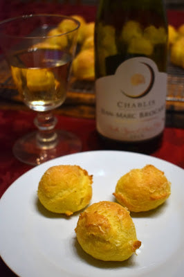 Learning About Chablis, A Compelling Label, and Gougères #PureChablis #Winophiles #Sponsored