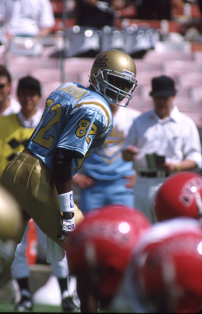 Letter from the heart helps UCLA track athletes heal