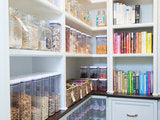 See Houzz Editors Discuss a Pro’s Go-To Kitchen Storage Products (one photo)